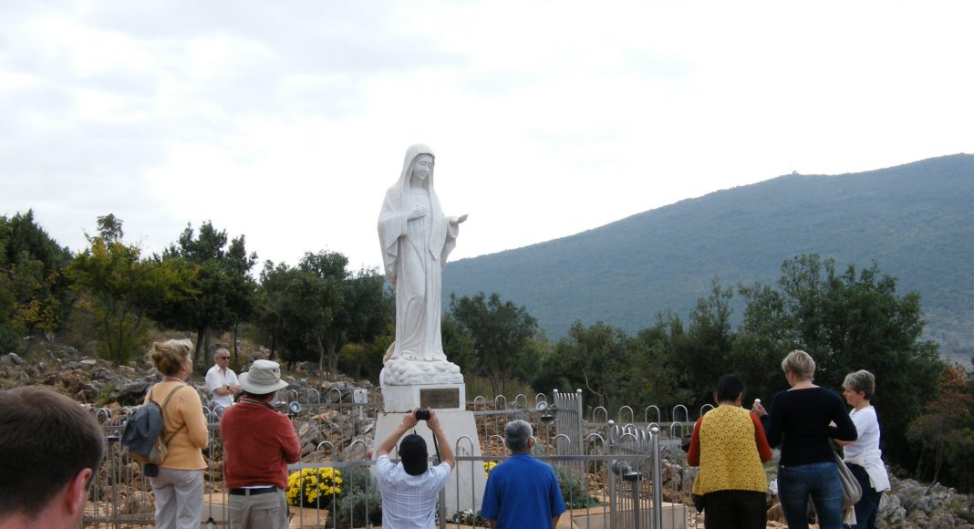 Međugorje gospina ukazanja biskup