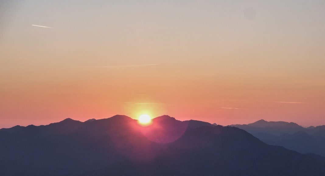 prvi dan u tjednu nedjelja ponedjeljak