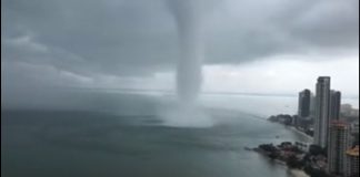 ČUDO! Tornado se približavao gradu, a onda se dogodio neviđeni obrat