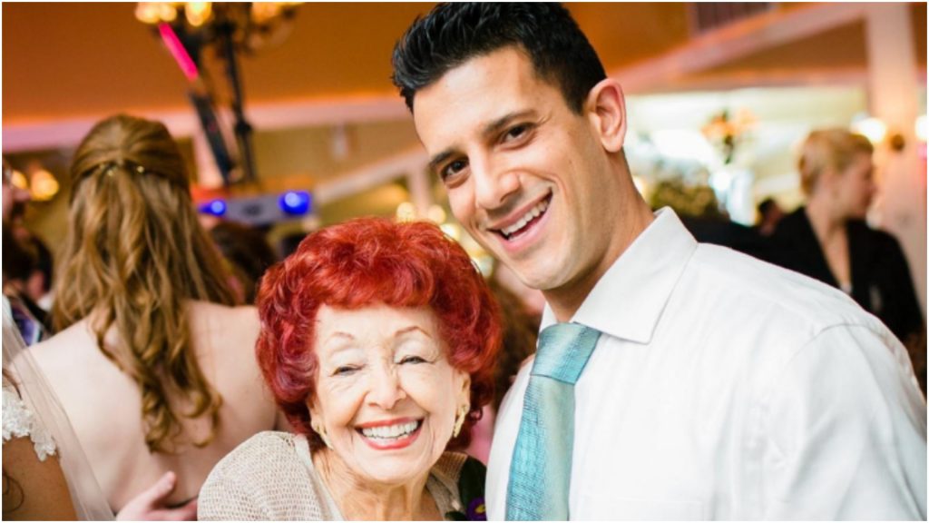 Zbog čega bake pružaju više ljubavi unucima nego svojoj djeci?
