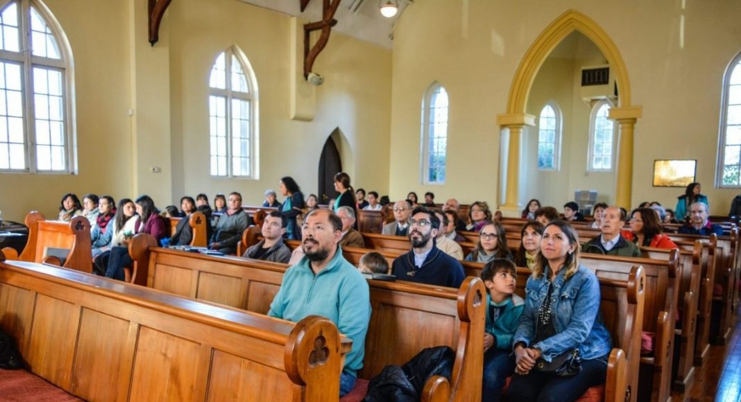 Zašto bismo trebali voljeti ići u crkvu?