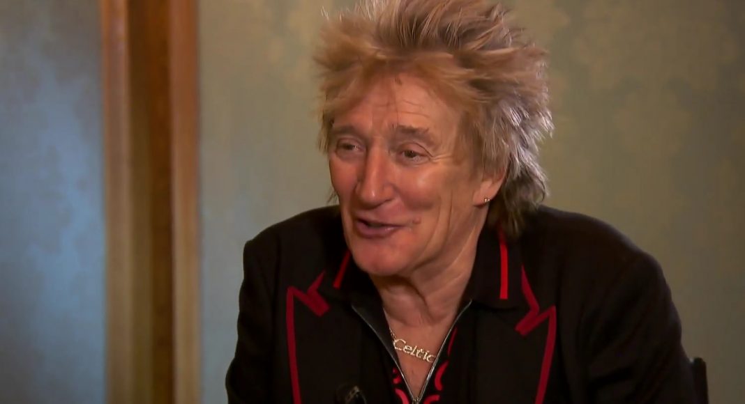 Pjevač velikog srca: Rod Stewart unajmio kuću za ukrajinsku obitelj