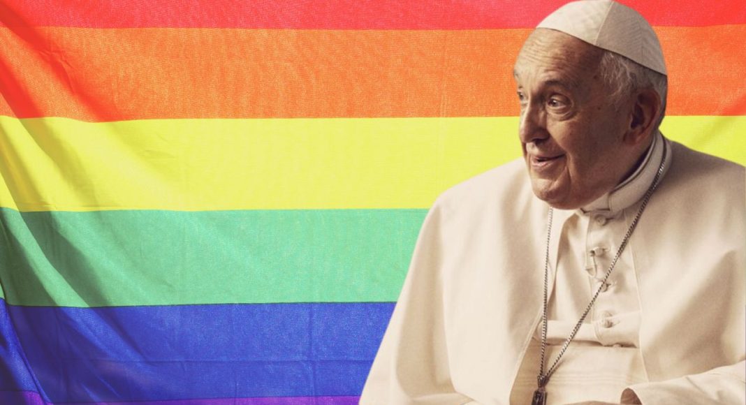 Papa Franjo kaže da su LGBT osobe dobrodošle u Crkvu