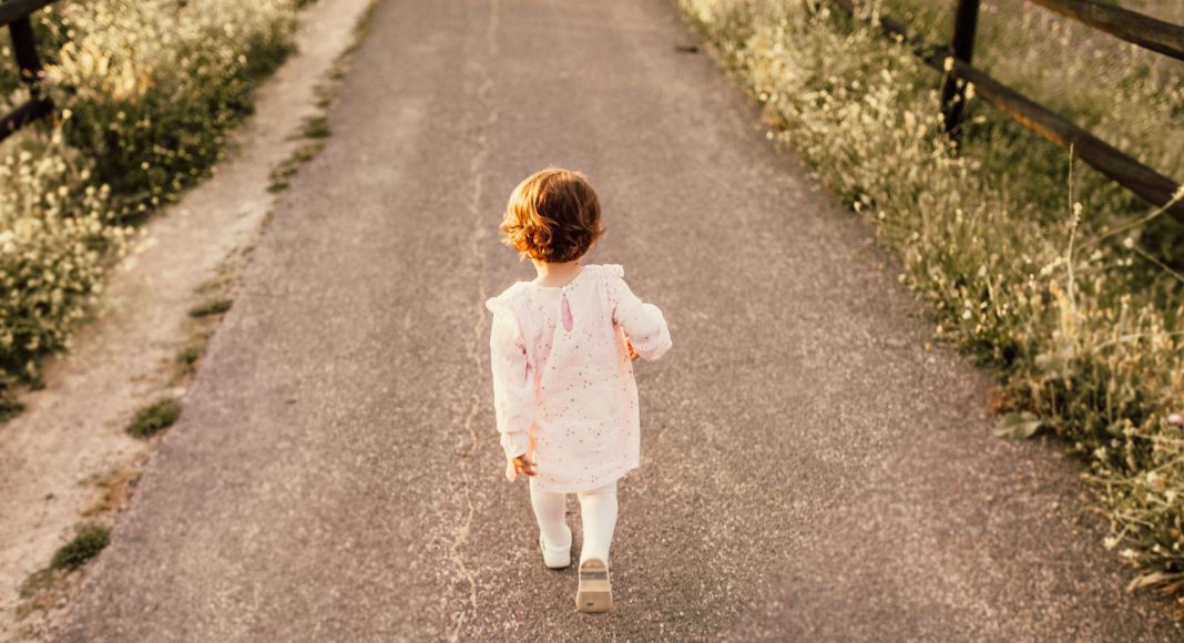 Nestalo dijete pronađeno za nekoliko minuta nakon što je mama upotrijebila učinkovitu metodu