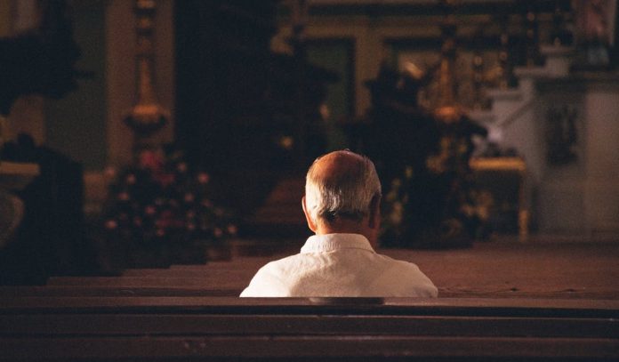 90-godišnjak ostao zaključan u crkvi preko noći: Dosjetio se kako pozvati pomoć