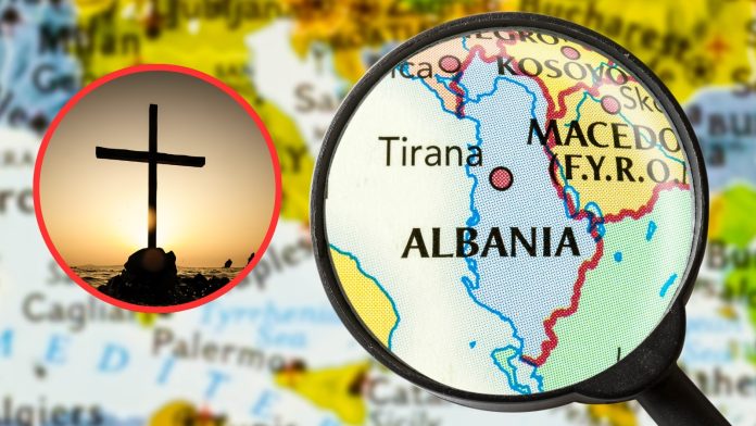 Albanija više nije većinski muslimanska zemlja