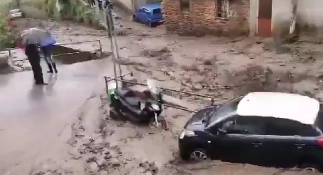 Nevrijeme na jugu Italije: Obilne kiše, poplave i nesreće